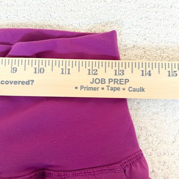 Lululemon Athletica Tranquil Cropped Fold Over Waist in Royal Plum Fuschia Swift - Picture 6 of 12